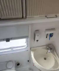 Camper compatto da 5,56mt