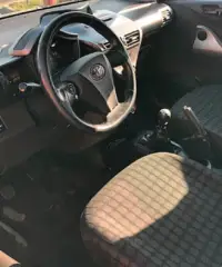 Toyota iQ 1.0 Adatta per neopatentati Toyota iQ 1.0 Adatta per neopatentati
