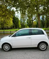 Lancia Ypsilon 1.2 69 CV Diva Solo 60000 KM
