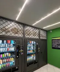 2 negozi avviati h24 Caserta centro e Nola centro