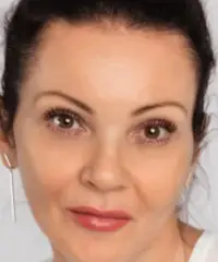 Curiosa di conoscere chi sa far sorridere Curiosa di conoscere chi sa far sorridere