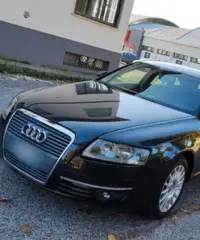 Audi A6 2.0 16V TDI Berlina - 2006 Audi A6 2.0 16V TDI Berlina - 2006