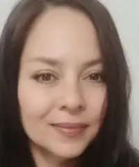 Pronta a scoprire nuovi orizzonti insieme a te Pronta a scoprire nuovi orizzonti insieme a te