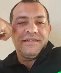 Ho bizonio di lavoro Ho bizonio di lavoro