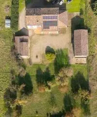 Rustico ristrutturato indipendente con parco a Fontanellato (PR)