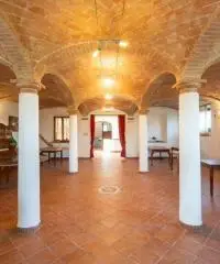 Rustico ristrutturato indipendente con parco a Fontanellato (PR)