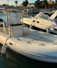 BWA 840+ Yamaha 200HP BWA 840+ Yamaha 200HP