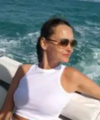 Donna cerca lui Relazione seria Donna cerca lui Relazione seria
