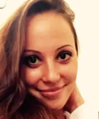 Curiosa di conoscere chi sa far sorridere Curiosa di conoscere chi sa far sorridere
