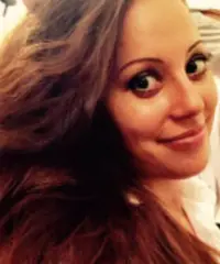 Curiosa di conoscere chi sa far sorridere Curiosa di conoscere chi sa far sorridere