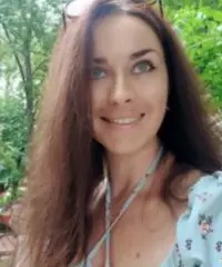 Pronta a scrivere una nuova storia Pronta a scrivere una nuova storia