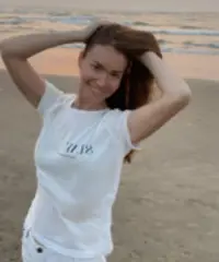 Lei cerca lui, una relazione seria