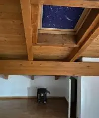 Bilocale  su due livelli e posto auto a Noceto