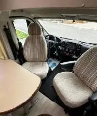 Camper Van Carmann Davis 590 4 posti