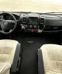 Camper Van Carmann Davis 590 4 posti