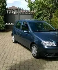 Fiat Punto 1.3 multijet - Catanzaro Fiat Punto 1.3 multijet - Catanzaro