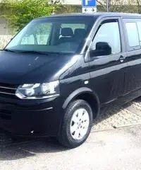 VOLKSWAGEN T5 CARAVELLE 2.5 TDI 9 POSTI - Veneto VOLKSWAGEN T5 CARAVELLE 2.5 TDI 9 POSTI - Veneto