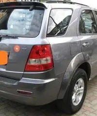 Kia Sorento 2.5 CRDi Cambio Automatico Autocarro 4 posti Kia Sorento 2.5 CRDi Cambio Automatico Autocarro 4 posti