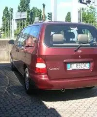 KIA CARNIVAL 7 POSTI