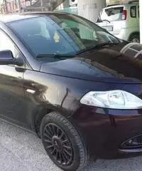 Lancia Ypsilon 1.2 - Teramo Lancia Ypsilon 1.2 - Teramo