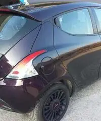 Lancia Ypsilon 1.2 - Teramo Lancia Ypsilon 1.2 - Teramo