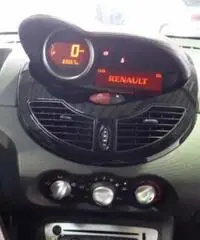 RENAULT TWINGO 1.5 DCI DYNAMIQUE 75CV - Napoli RENAULT TWINGO 1.5 DCI DYNAMIQUE 75CV - Napoli