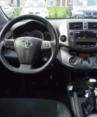 TOYOTA RAV 4 CROSSOVER 2.2 D-4D 150CV DEL 2011 CON 148.870KM - Veneto TOYOTA RAV 4 CROSSOVER 2.2 D-4D 150CV DEL 2011 CON 148.870KM - Veneto