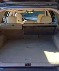 Volvo V70 2006 2.4 D5 20V (185CV) cat aut. Momentum - Livorno Volvo V70 2006 2.4 D5 20V (185CV) cat aut. Momentum - Livorno