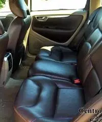 VOLVO XC 70 SW 4X4 CROSS COUNTRY D5 AWD 2.4 DIESEL - Varese VOLVO XC 70 SW 4X4 CROSS COUNTRY D5 AWD 2.4 DIESEL - Varese