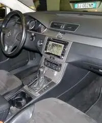 VOLKSWAGEN Passat 2.0 TDI 170CV DSG 4X4 High. Navigatore - Genova VOLKSWAGEN Passat 2.0 TDI 170CV DSG 4X4 High. Navigatore - Genova