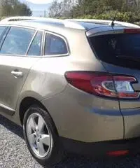 RENAULT MEGANE 1.5 DCI - Lucca RENAULT MEGANE 1.5 DCI - Lucca
