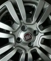 Cerchi e gomme punto Cerchi e gomme punto