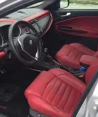 Alfa Romeo Giulietta 1750 Turbo TCT 2014 - Piemonte Alfa Romeo Giulietta 1750 Turbo TCT 2014 - Piemonte