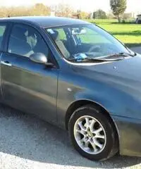 ALFA ROMEO 147 CON IMPIANTO GPL - 2003 ALFA ROMEO 147 CON IMPIANTO GPL - 2003