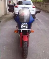 HONDA VF 500 FII 1985 KM 26000 HONDA VF 500 FII 1985 KM 26000