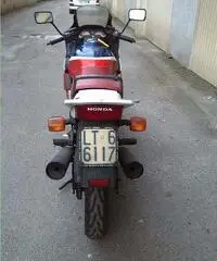 HONDA VF 500 FII 1985 KM 26000 HONDA VF 500 FII 1985 KM 26000