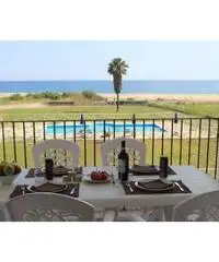 Splendidi Appartamenti in Riva al Mare + Piscina Splendidi Appartamenti in Riva al Mare + Piscina