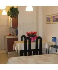 RIMINI Appartamento 4 posti Clima e Wi Fi mare 400 m 199 RIMINI Appartamento 4 posti Clima e Wi Fi mare 400 m 199