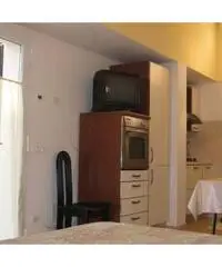 RIMINI Appartamento 4 posti Clima e Wi Fi mare 400 m 199 RIMINI Appartamento 4 posti Clima e Wi Fi mare 400 m 199