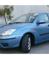 FORD FOCUS 1.6 Benzina Zetec Bari - Km.63.000 FORD FOCUS 1.6 Benzina Zetec Bari - Km.63.000