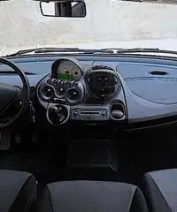 FIAT Multipla 1.9 Mjt 120cv Emotion FIAT Multipla 1.9 Mjt 120cv Emotion
