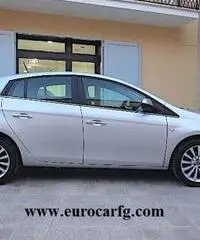 FIAT Bravo 1.6 Mjt 77kw 105cv Emotion E5 FIAT Bravo 1.6 Mjt 77kw 105cv Emotion E5