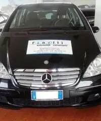 Mercedes-Benz A 180 CDI Elegance MOLTO BELLA... Mercedes-Benz A 180 CDI Elegance MOLTO BELLA...