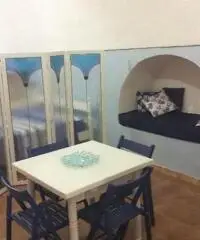 Con giardino e parcheggio privato, 700 mt dal mare