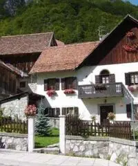 Forni Avoltri Ospite in casa tipica Forni Avoltri Ospite in casa tipica