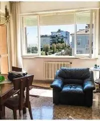 Casa vacanza di 5 locali in Affitto - Fano