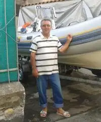 Cerco casalinga per convivenza seria e duratura Cerco casalinga per convivenza seria e duratura