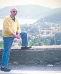 Amica cercasi Amica cercasi