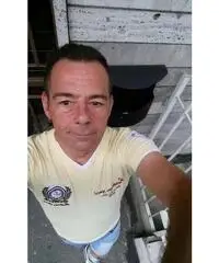 Cerco compagna seria e simpatica Cerco compagna seria e simpatica