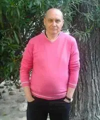 Nino ho 51 anni Nino ho 51 anni